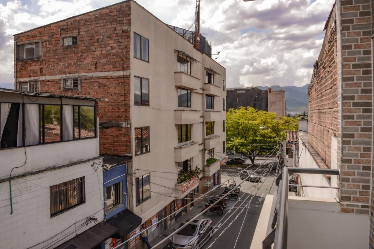 Poblado Brownstone Apartamento Medellín Exterior foto